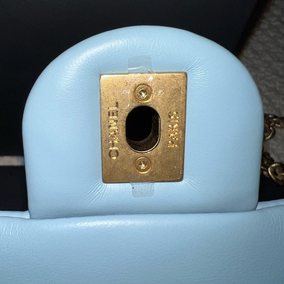 *SOLD*NWT Chanel 22P Quilted Pending CC Small Classic Flap Lambskin w Receipt! - Picture 4 of 13